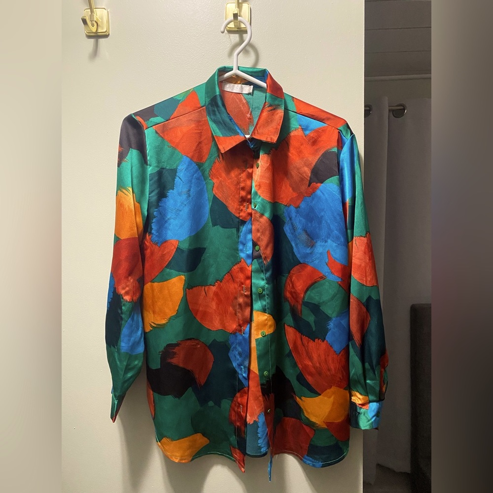 Oversize silky button up